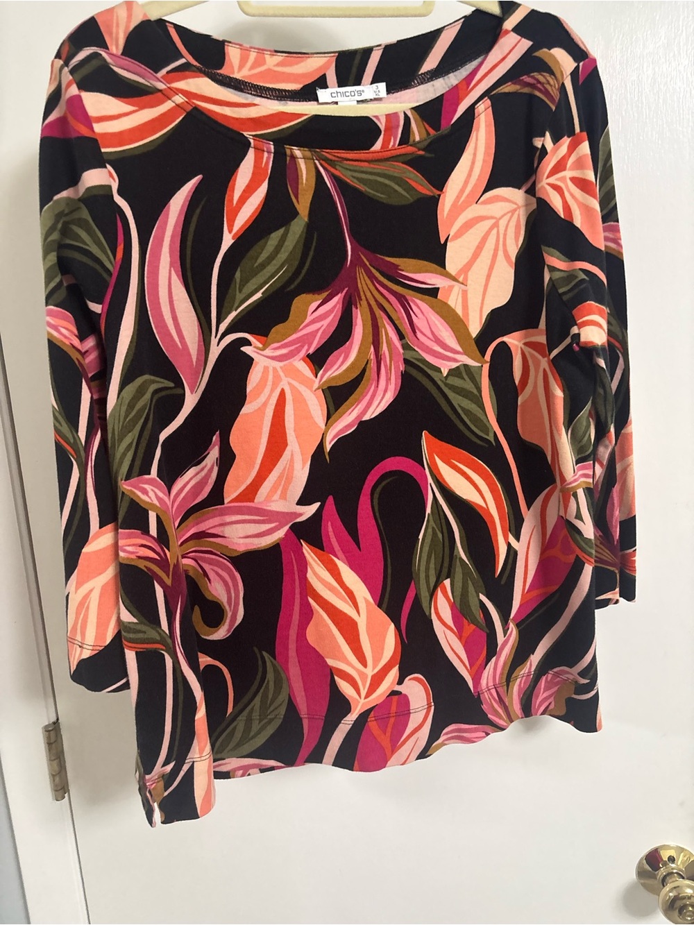 Chico's Black Floral Print Women's Blouse - Pink & Green Botanical